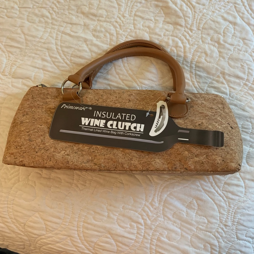 NWT Insulated Wine Clutch Cork Textured